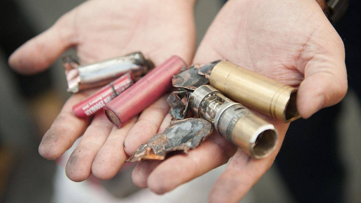 Vape Exploded Why E-Cigarette Vaporizer Batteries Are Exploding And How You Can Prev ...